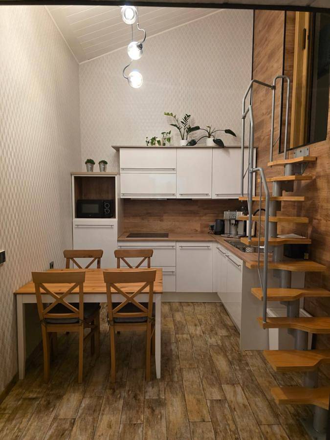Ferienwohnung für 6 Personen, mit Balkon und Terrasse sowie Garten in Würzburg