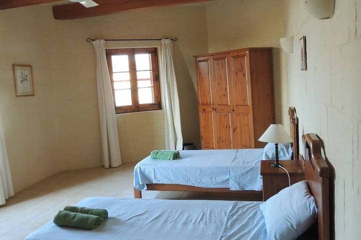 Wunderschön restauriertes Bauernhaus mit eigenem Pool in Xaghra, Gozo
