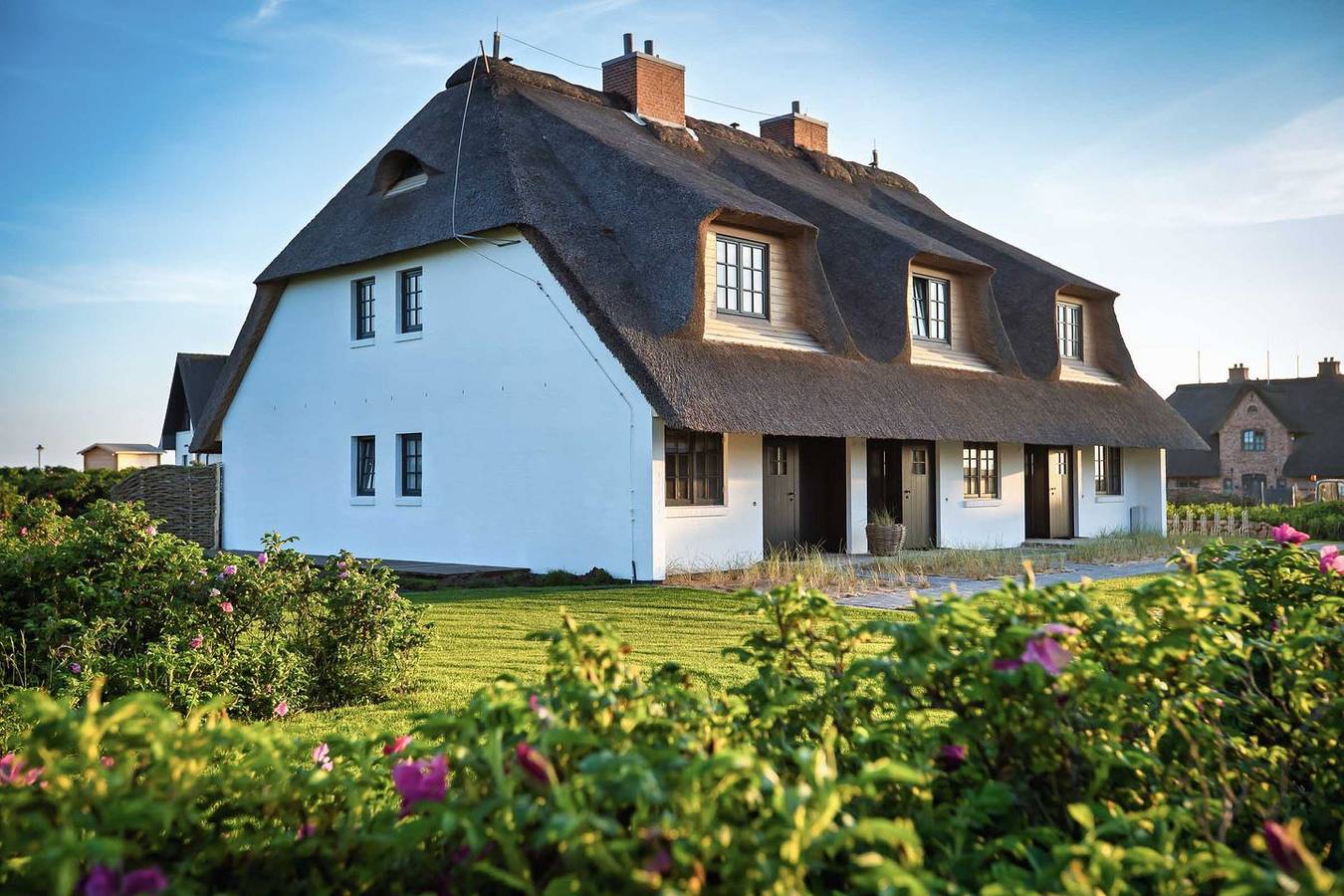 Exkl. Luxus-Hausteil unter Reet mit 4 Zimmern auf ca. 150 m², für bis zu 6 Pers. in Wenningstedt, Sylt