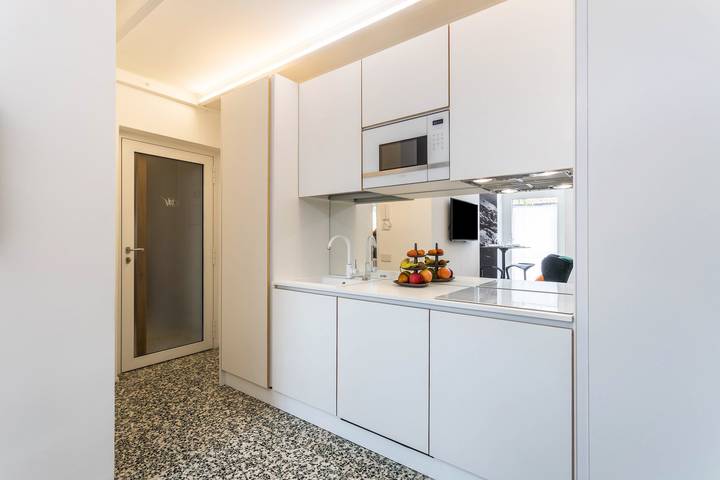 Gîte pour 2 personnes, avec balcon à Lecco - 3