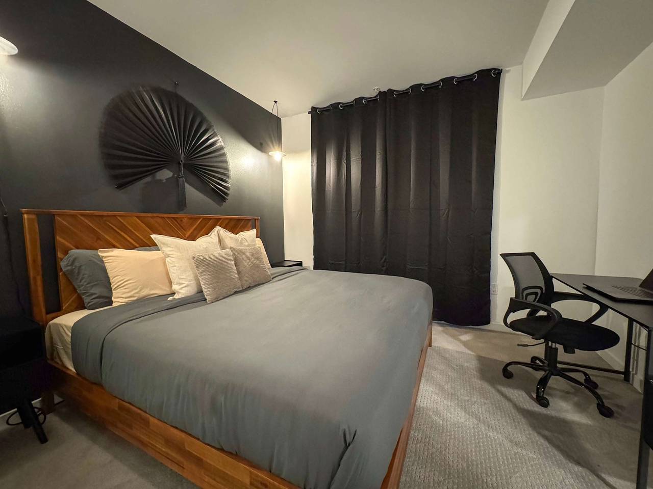 Apartamento entero, Bright   Cozy Getaway with Pool Free Parking 10 mins Disneyland in Santa Ana (california), Condado de Orange