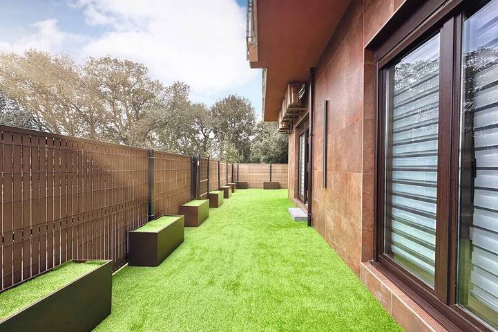 Apartamento de vacaciones para 4 personas, con balcón y jacuzzi - 1