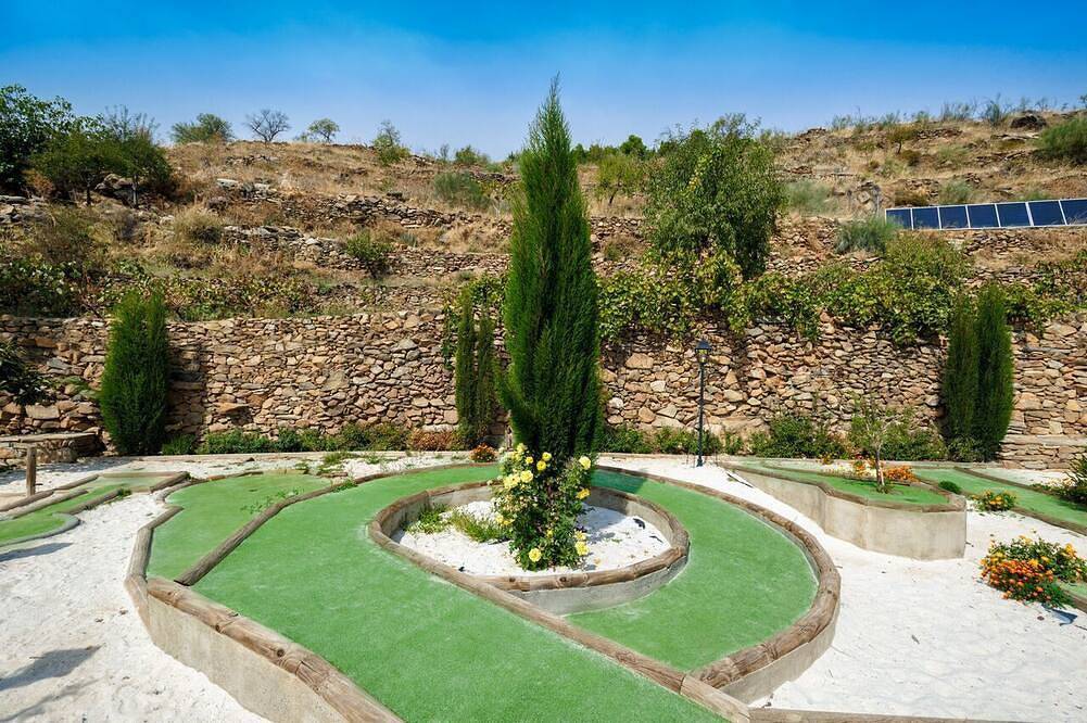 Cortijo Jaraiz Vip con jacuzzi para 2 personas in Laroya, Provincia de Almería