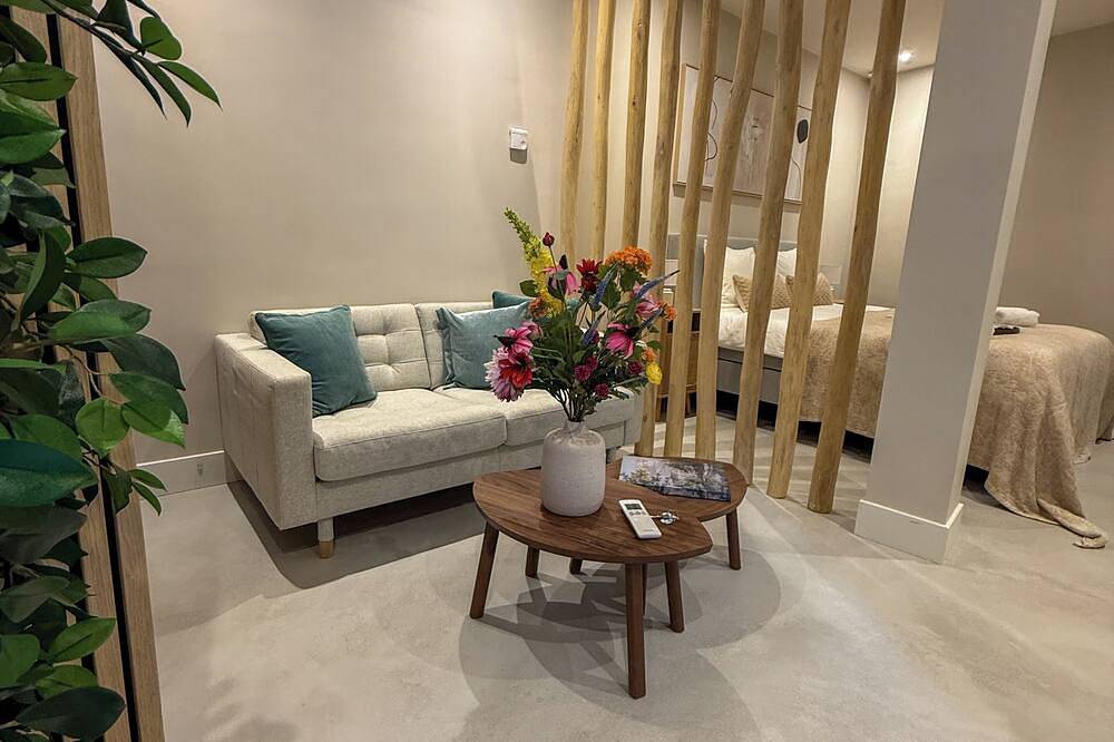 Stylish Studio Near Haarlem Center & 15 minutes from Amsterdam in Haarlem, Mer du Nord Pays-Bas