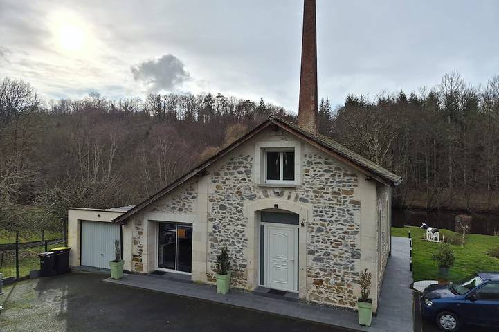 Location de vacances pour 4 personnes à Glénic