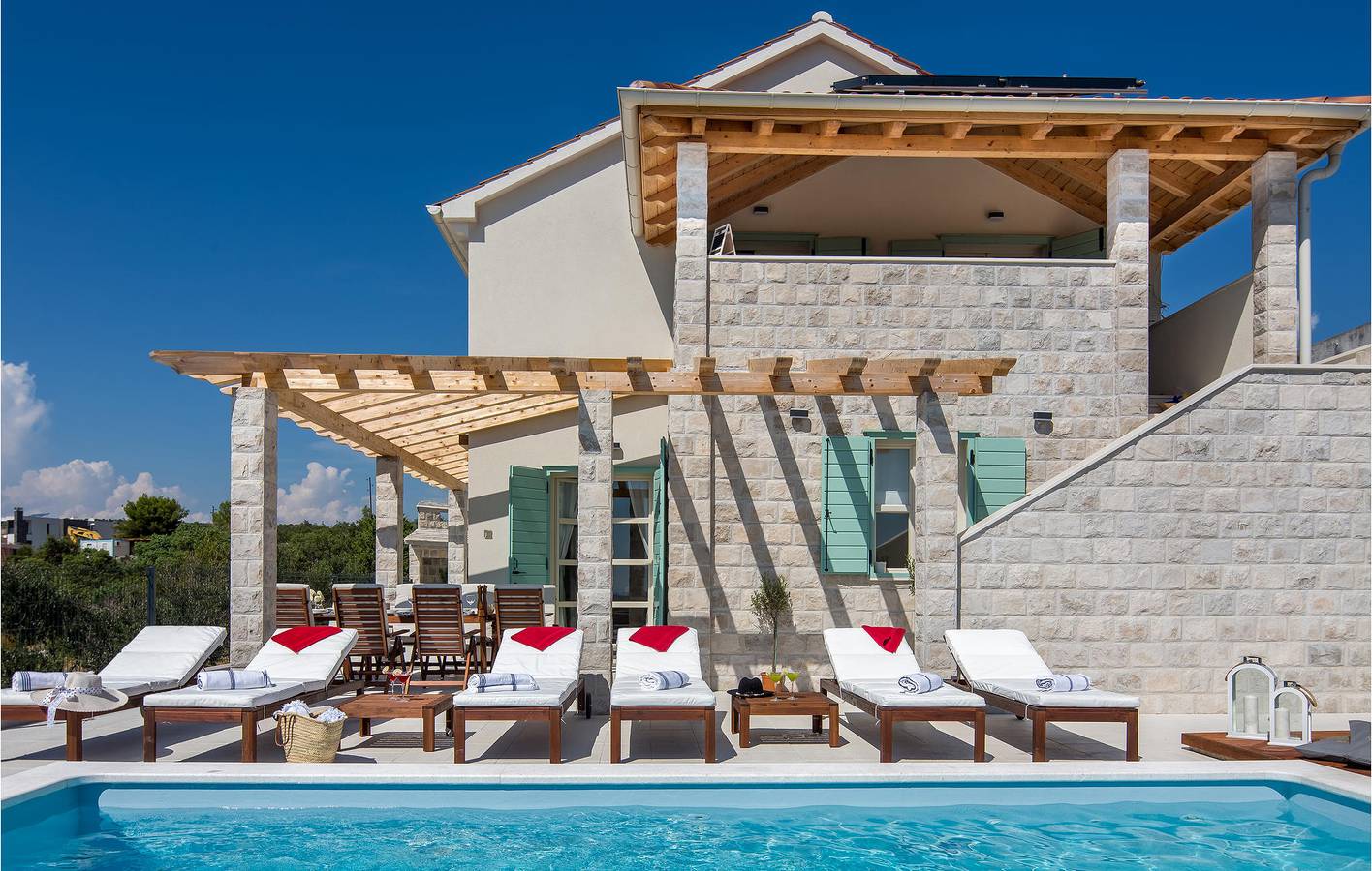Feriehus for 8 personer med terrasse in Primošten, Šibenik-Knin