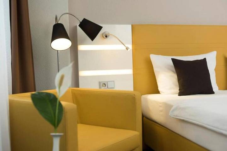 Ferienwohnung für 2 Personen, mit Sauna und Garten in Braunschweig - 4