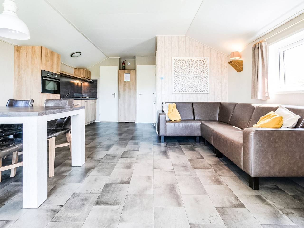 Glamping avec véranda sur l'eau in Bant, IJsselmeer