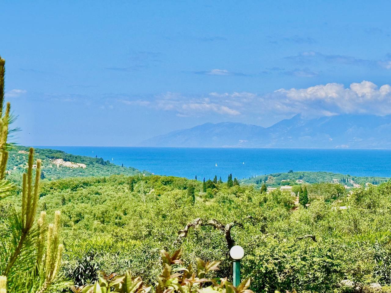 Villa Kessar St. Stephanos with private pool in Agios Stefanos (Corfu), Corfu