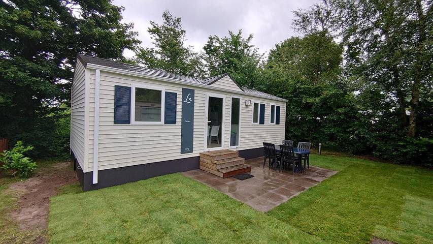 Ferienhaus für 6 Personen, mit Terrasse und Garten sowie Kinderpool und Pool