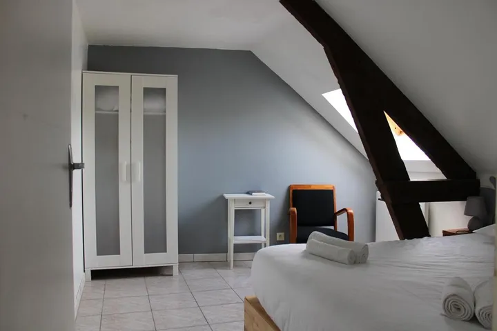 Apartamento de vacaciones para 4 personas, con vistas además de piscina y jardín - 1