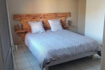 Cottage pour 4 personnes, avec terrasse et jardin, animaux acceptés à Castillon-du-Gard