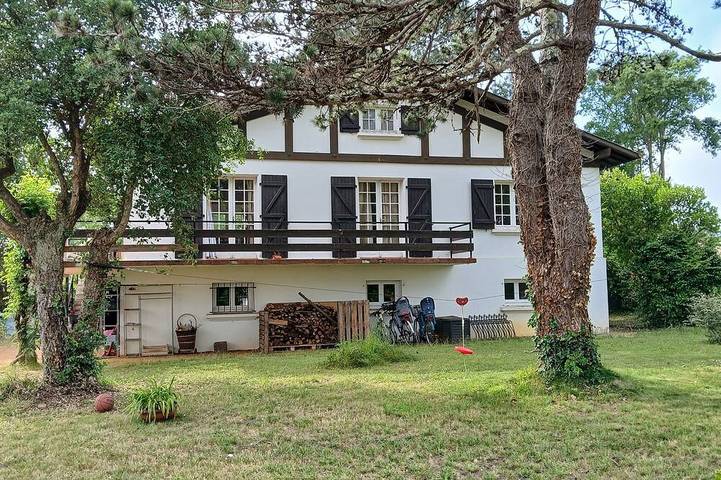 Location de vacances pour 6 personnes, avec jardin à Soustons