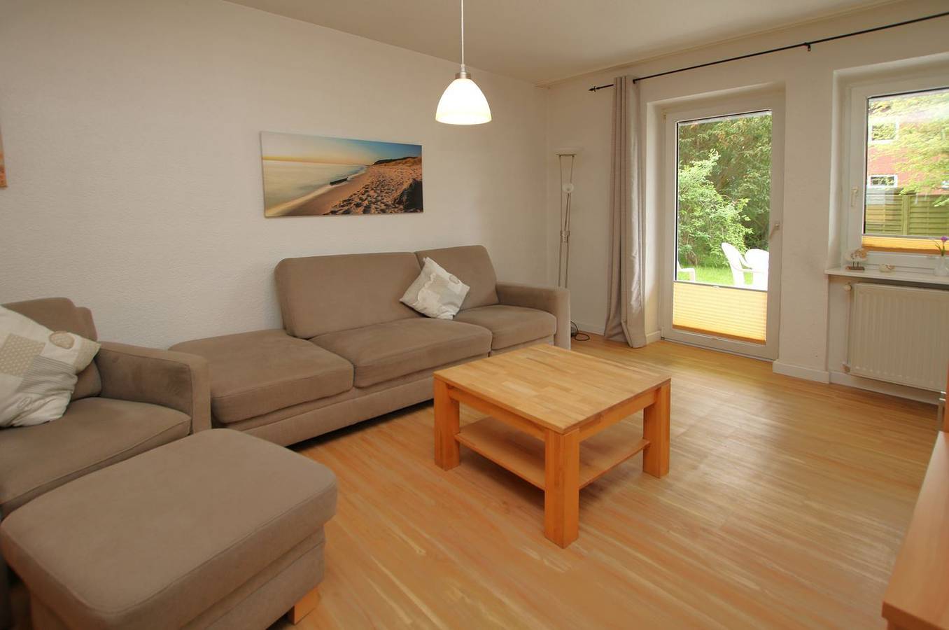 Ganze Wohnung, Ferienwohnung mit 3- Zimmern auf ca. 60m² im Erdgeschoß eines Reihenhauses in Wyk auf Föhr (Stadt), Wyk auf Föhr