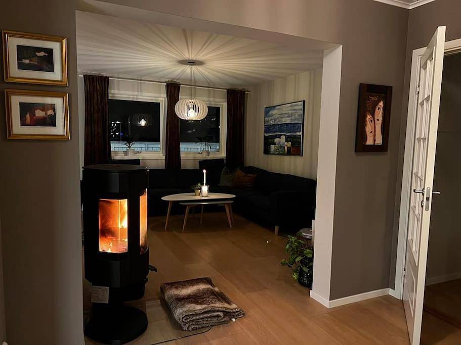 Flott enebolig, med 3 soverom og 2 bad, med kort vei til sentrum in Nordstrand (Oslo), Oslo