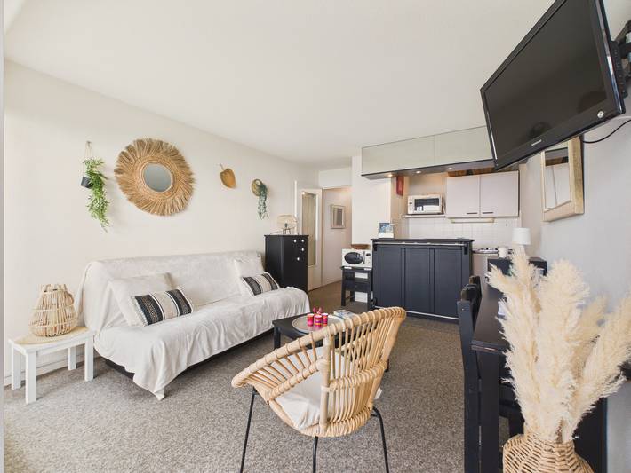 Gîte pour 4 personnes, avec balcon dans Plage de La Birochère - 2