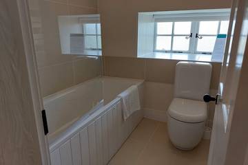 Log Cabin for 2 People in Banchory, Aberdeenshire, Photo 4