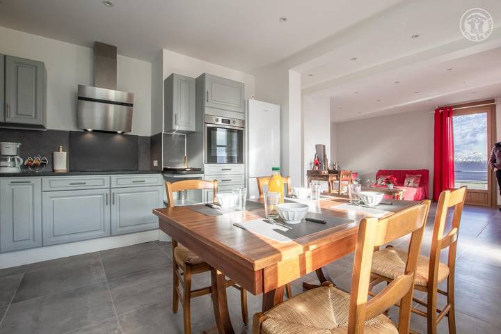 Gîte pour 4 personnes, avec terrasse et jacuzzi ainsi que jardin et sauna à Ugine - 4