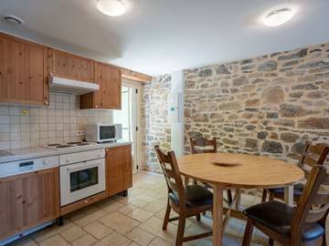 Maison De Vacances pour 6 Personnes dans Courry, Région d'Alès, Photo 2
