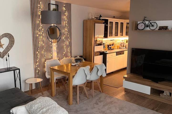 Ganze Wohnung, 🌿 Traumhafte Ferienwohnung, nah am Wasser mit Terrasse & Natur pur, Nähe Berlin in Wildau, Dahme-Seengebiet