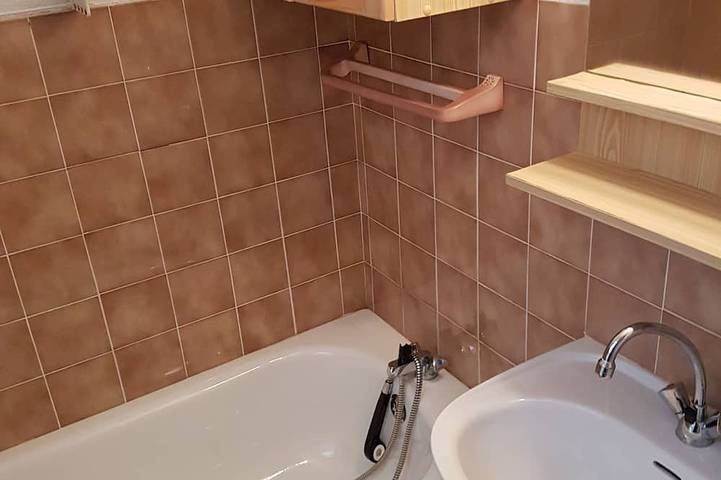 Ganze Wohnung, Studio, für vier Personen, Haustürskifahren, Concierge-Service, Reinigung und Bettwäsche in Bernex, Thonon-les-Bains und Umgebung