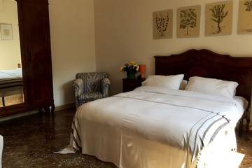 Villa for 11 Guests in Mondello, Palermo Province, Picture 2