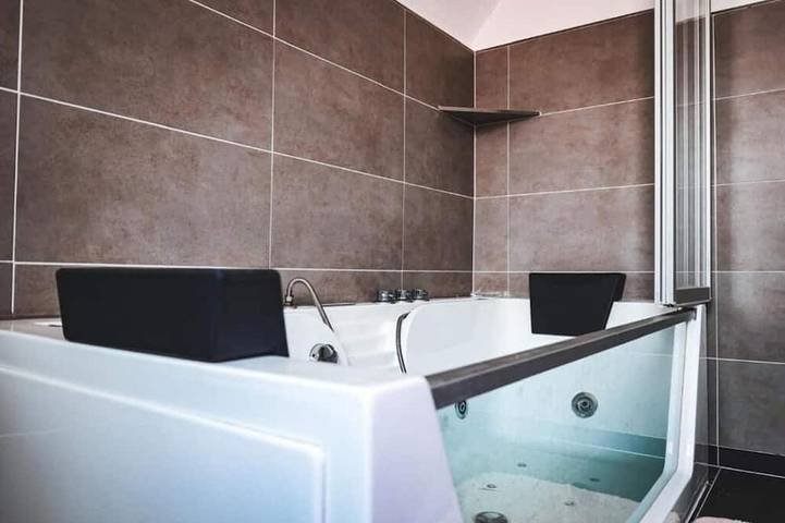 Ganze Wohnung, Bibo City Apartment 1 in Jöllenbeck, Bielefeld