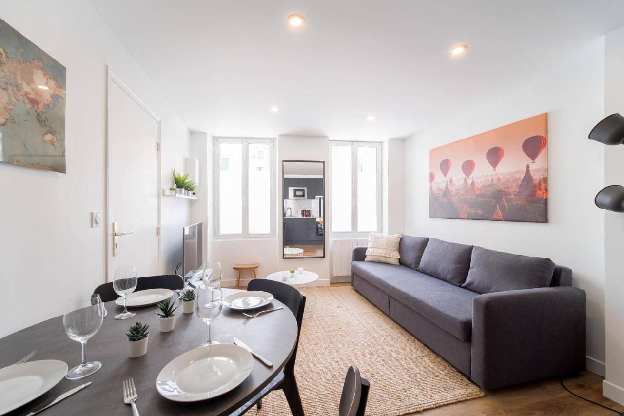 Appartement entier, Charmant T2 tout confort avec sa terrasse ensoleillée in La Ferté-Gaucher, Seine-et-Marne