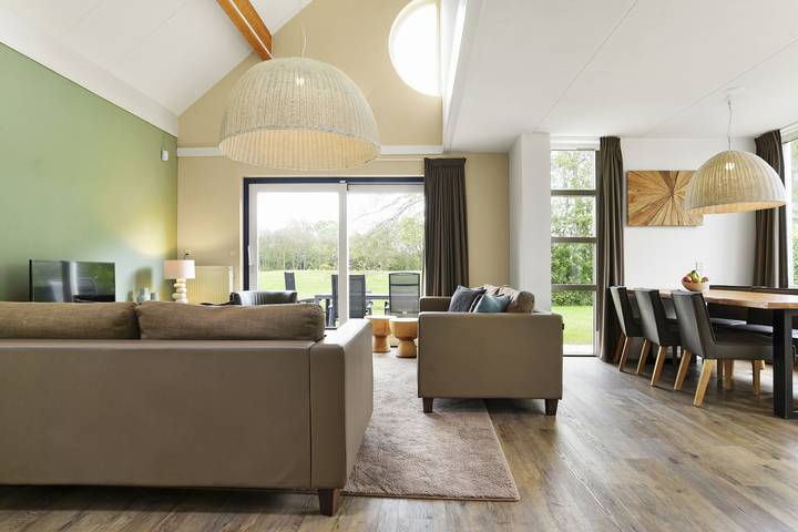 Bungalow für 6 Personen, mit Terrasse und Balkon/Terrasse sowie Sauna in Nordholland - 2