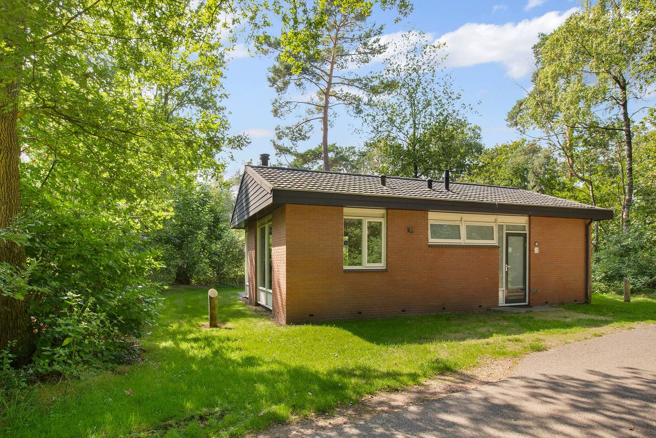 Bungalow für 6 Personen mit Terrasse in Holten, Sallandse Heuvelrug