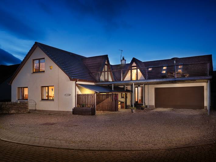 Location de vacances pour 8 personnes, avec jardin, animaux acceptés à Aviemore - 2