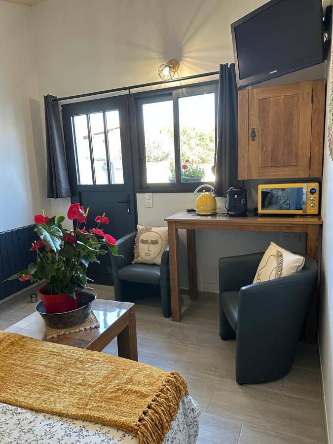 Location de vacances pour 2 personnes, avec Terrasse et Jardin à Loix