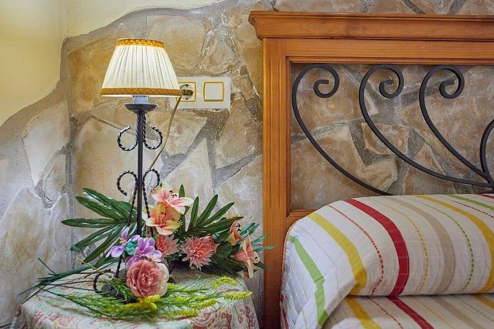 Casa Los Olivos Prado del Rey by Ruralidays in Prado del Rey, Pueblos Blancos