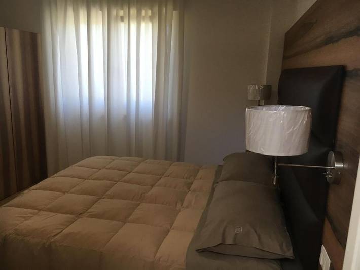 Location de vacances pour 2 personnes, avec Terrasse et Jacuzzi ainsi que Jardin et Piscine à Ariano Irpino - 4