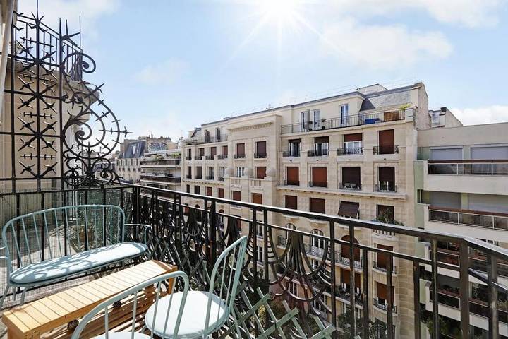 Gîte pour 4 personnes, avec Balcon et Terrasse dans Parc des Princes