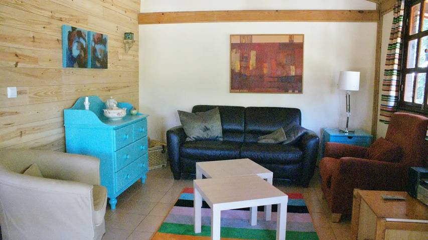 Casa de férias para 4 pessoas, com piscina e sauna e ainda jardim na Serra da Estrela
