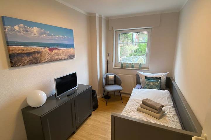 Apartamento entero, Schöne Fewo mit Terrasse am Zingster Hafen in Zingst, Peninsula Fischland - Darss - Zingst