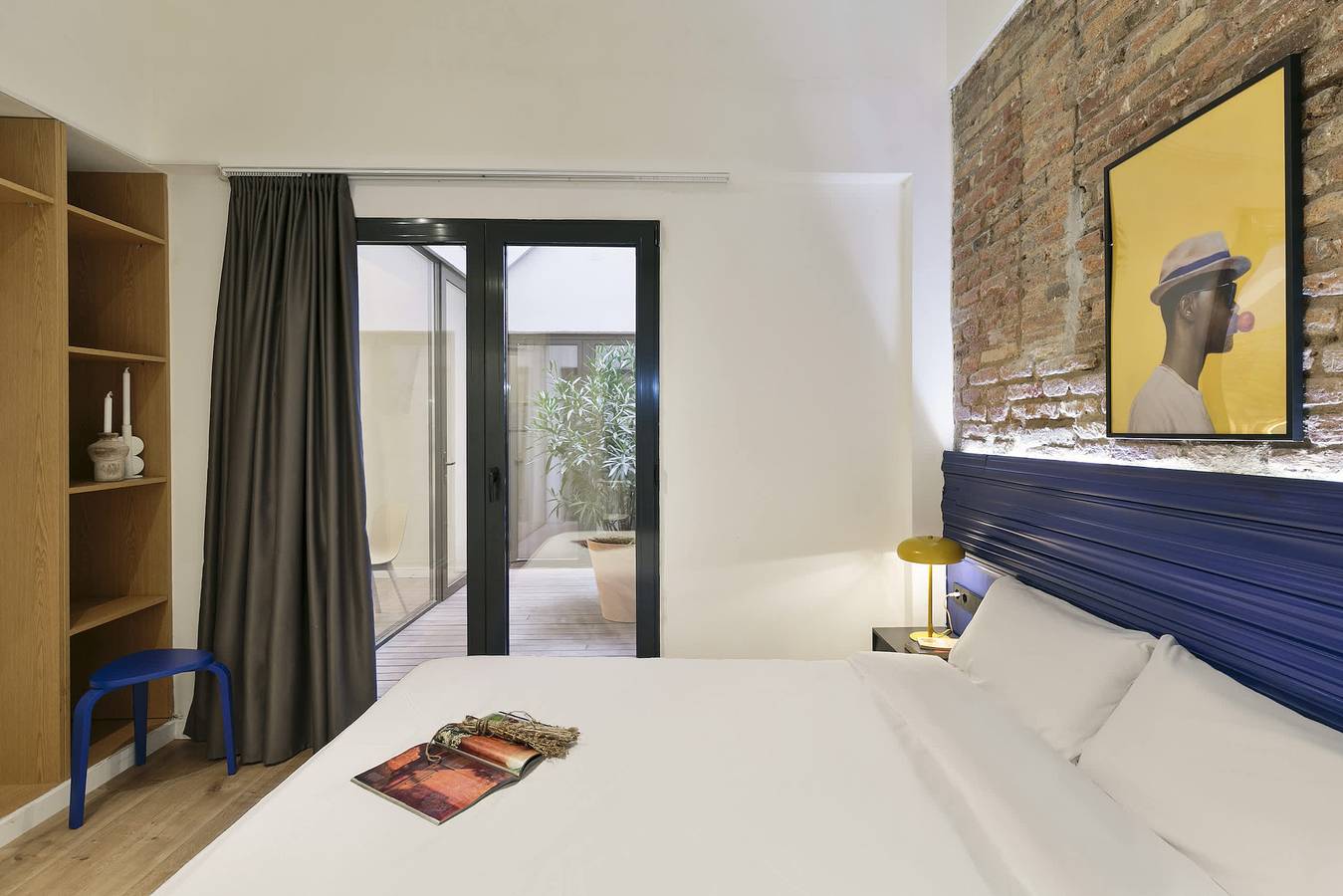 Studio entier, Arte | Double Suite in Hospitalet de Llobregat, L'Hospitalet de Llobregat