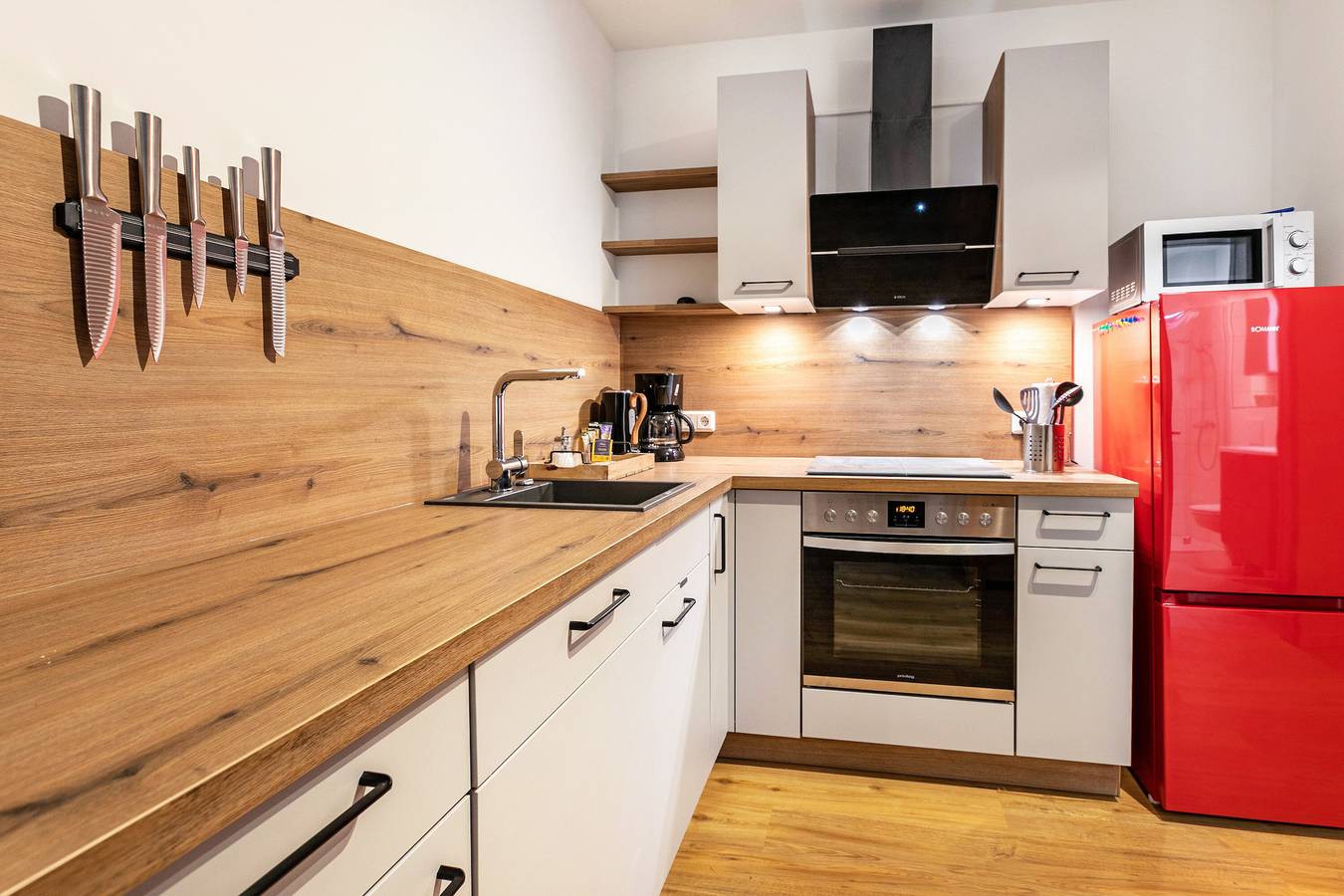 Ganze Wohnung, Ferienwohnung 'Winderatt 2' mit Privatterrasse, Gemeinschaftsgarten und Wlan in Husby, Schleswig-Flensburg
