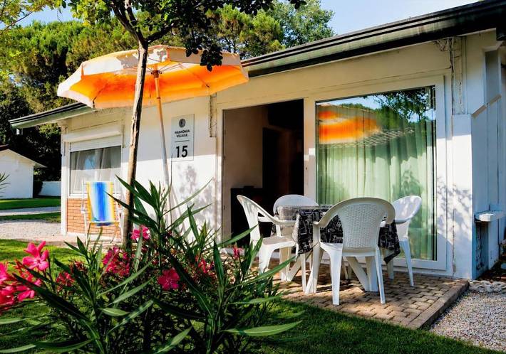 Camping für 5 Personen, mit Pool und Terrasse sowie Ausblick und Garten in Jesolo - 2