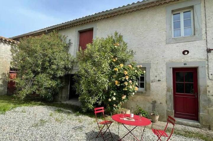 Location de vacances pour 5 personnes à Sainte-Eulalie (Aude)