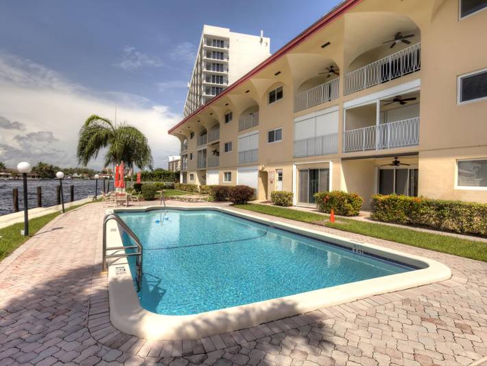 Apartamento entero, Casa Isabella im Herzen von Pompano Beach in Pompano Beach, Broward County