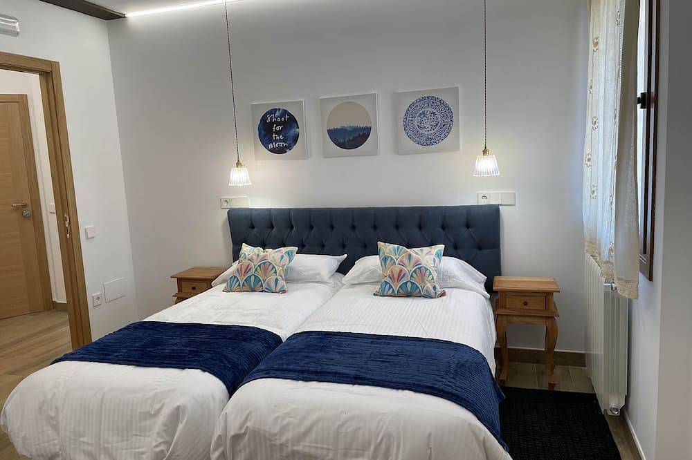 Apartamento entero, El edificio contiene 5 magníficos apartamentos y una sala común, in Montejo de la Sierra, Provincia de Madrid