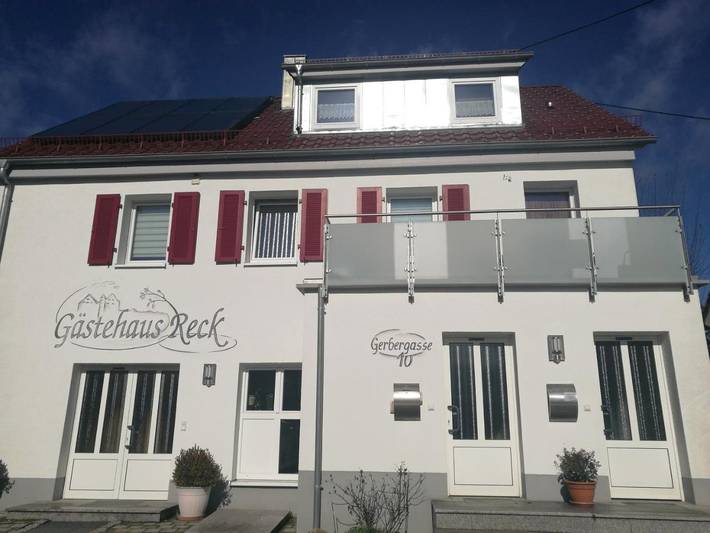 Gästehaus für 2 Personen, mit Terrasse in Aulendorf