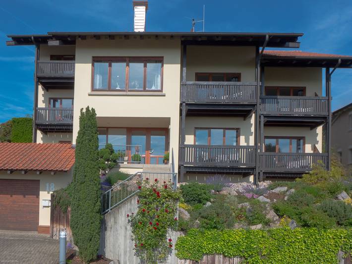 Ferienwohnung für 2 Personen, mit Balkon und Ausblick in Gleiszellen-Gleishorbach