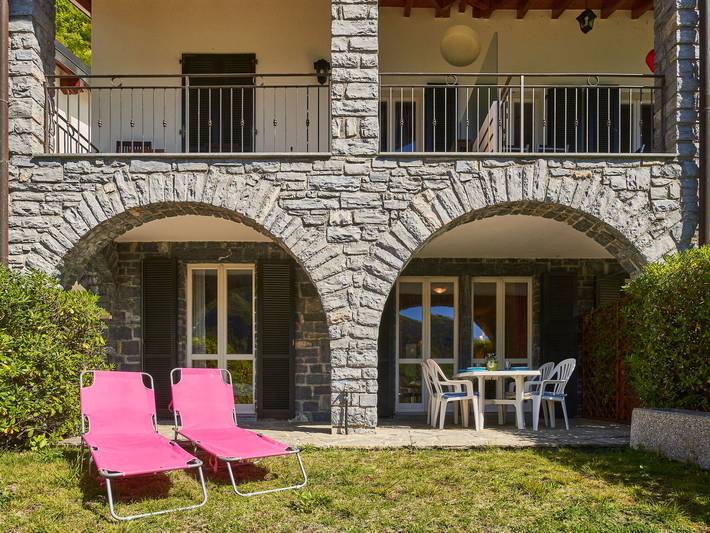 Ferienwohnung für 4 Personen, mit Terrasse und Seeblick sowie Garten, mit Haustier am Luganersee - 4