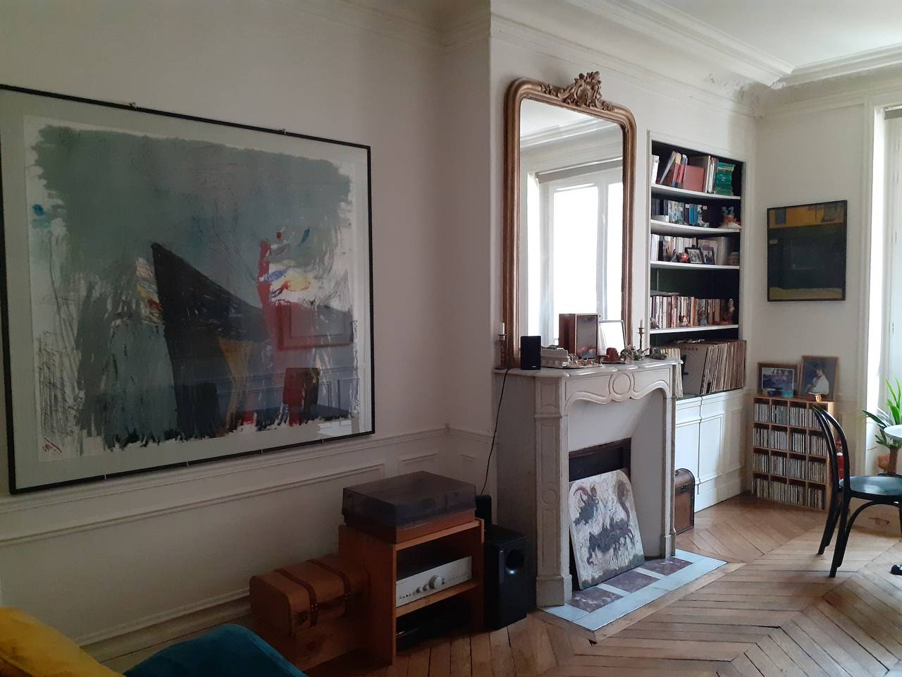 Apartamento de férias inteiro, Paris - Apartment - Sleeps 5 - Metro Access in Paris, Ilha de França