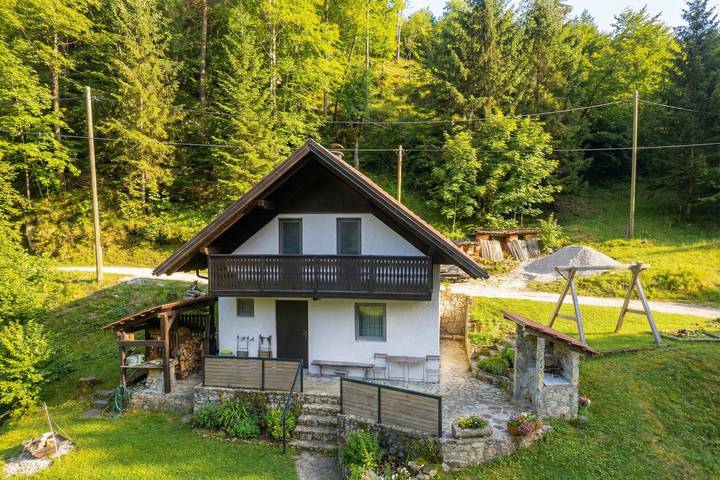 Ferienhaus für 5 Personen, mit Pool und Terrasse, mit Haustier - 1
