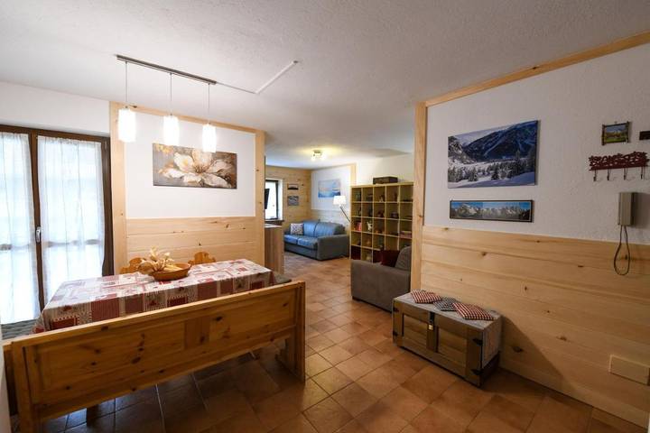 Gîte pour 4 personnes, avec jardin et vue à Cogne - 4