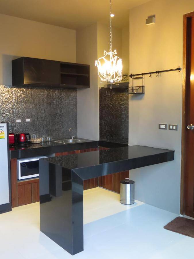 Villa pour 2 personnes, avec piscine ainsi que jardin et terrasse, animaux acceptés en Thailande - 2